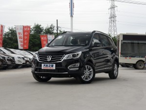 上汽通用五菱 宝骏560 2016款 1.5T 手动精英型