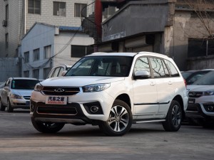 奇瑞汽车 瑞虎3 2015款 1.6L CVT风尚运动版